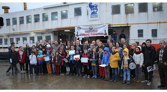 Gemide satranç turnuvası düzenlendi