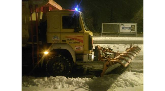 İncesu'da kar temizleme ve yol açma çalışmaları sürüyor
