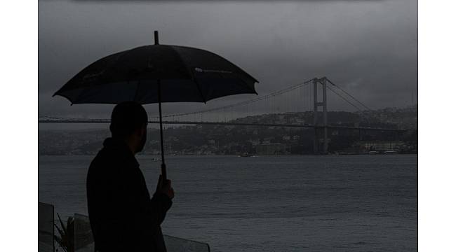 İstanbul'da yağmur etkili oluyor