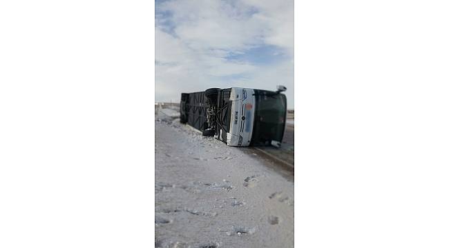 Kayseri - Malatya karayolunda 3. otobüs kazası: 3 yaralı