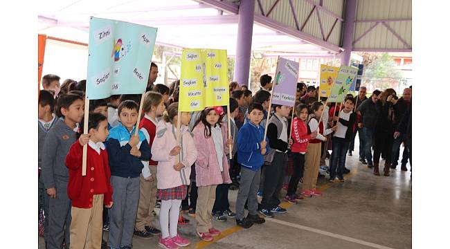 Marmaris'te 'Balıkla Büyüyorum' şenliği yapıldı
