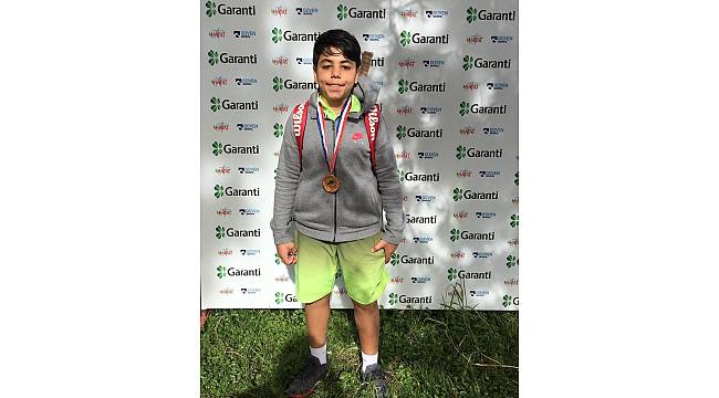 Osmangazili genç raketten bronz madalya