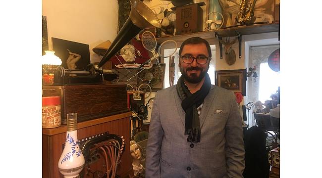 "Milyarlar eden antika eşyanızı değerinin altında satmayın"