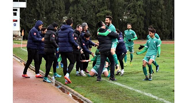 Salihli Belediyespor&#39;dan 4-1&#39;lik galibiyet