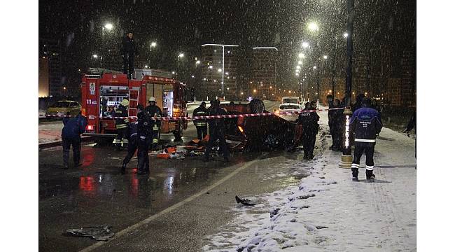 Sivas'ta otomobil takla attı: 1 ölü, 1 yaralı