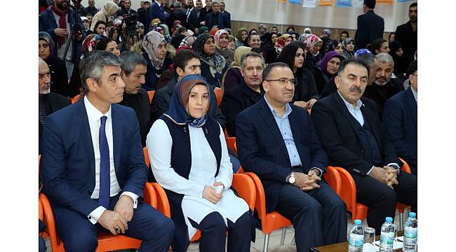 Tüm illere kadın müftü yardımcısı atanacak