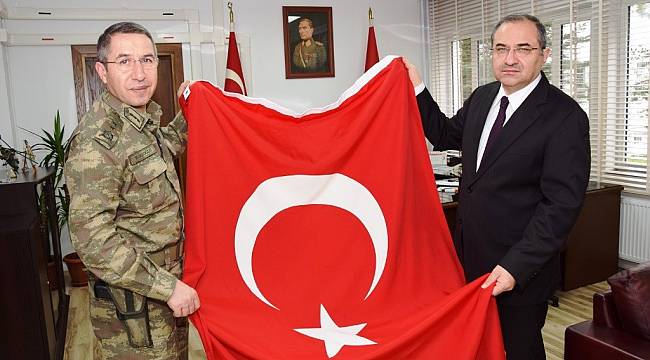 Vali Kaban’dan Tümgeneral Asım Kocaoğlu’na ziyaret