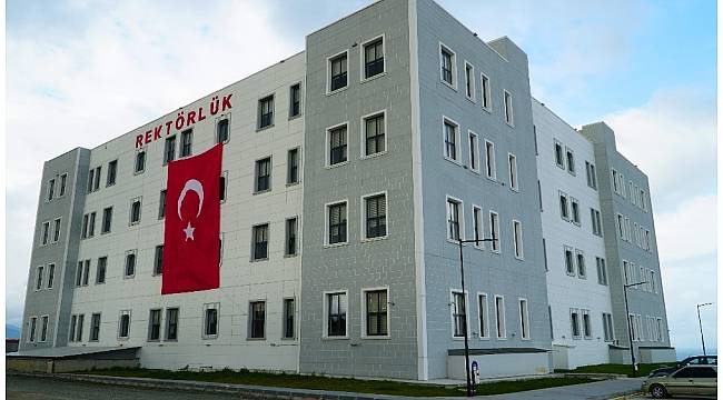 Yalova Üniversitesi'nden Mehmetçiğe tam destek