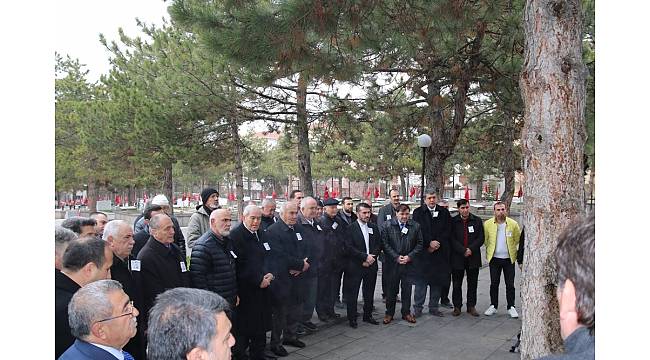 Yaşar Doğu anıldı