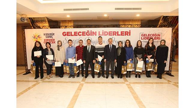 41 Genç 41 Gelecek Liderlik&#39;te sertifika heyecanı