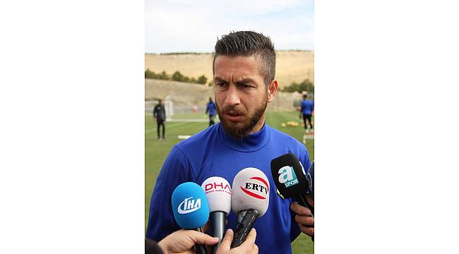 Adem Büyük&#39;e eski takımına karşı oynamaması için özel madde