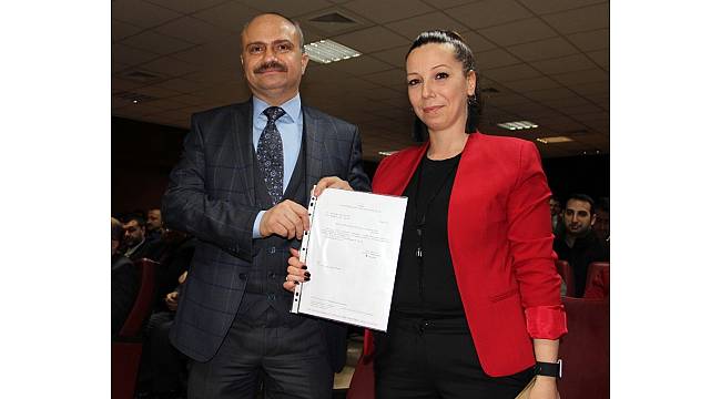 AK Parti İl Başkanı Mersinli&#39;den duygusal konuşma