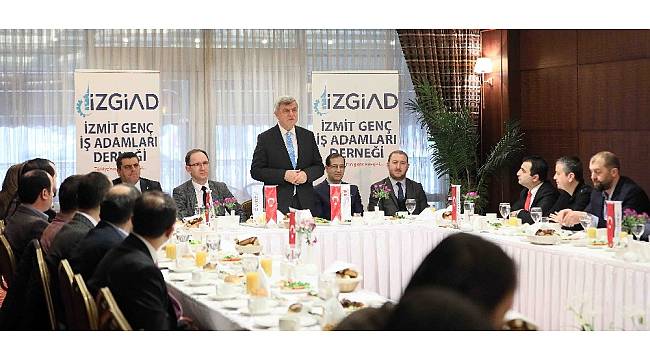 Başkan Karaosmanoğlu sanayicilere dünyaya açılmalarını önerdi