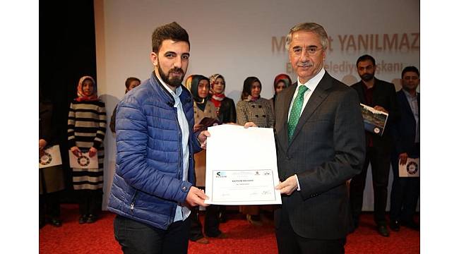 Başkan Yanılmaz, "İnsana yatırım geleceğe yatırımdır"