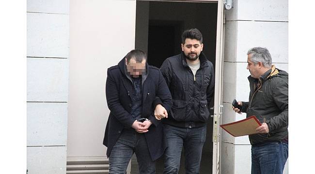 Cezaevine uyuşturucu etkisi olabilen hap sokarken yakalandı