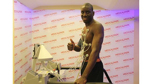 Demba Ba sağlık kontrolünden geçti