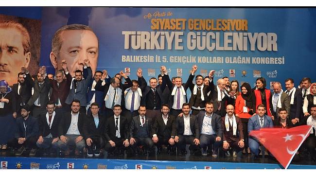 Gençlik ve Spor Bakanı Osman Aşkın Bak: