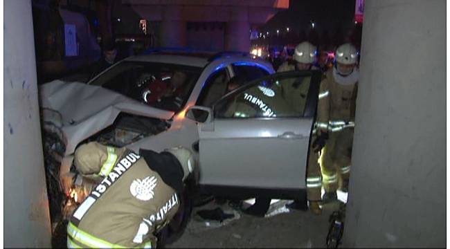 Maltepe'de sıkışmalı trafik kazası: 1 yaralı