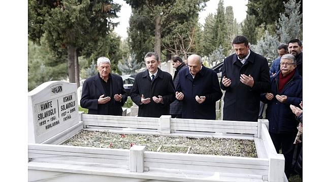 Osman Solakoğlu, mezarı başında anıldı