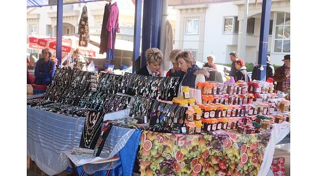 "Sevgiyi Parayla Satın Almayın"