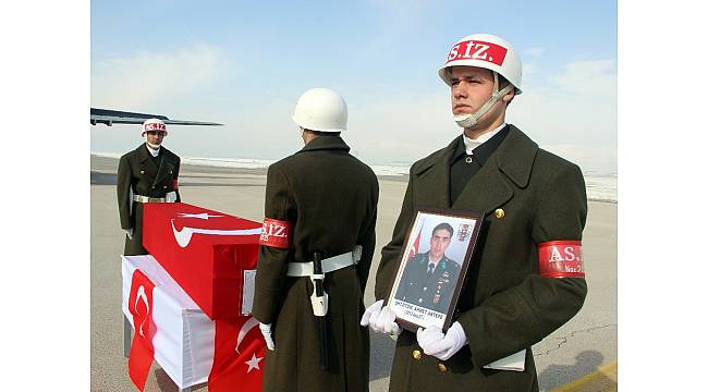 Şehit Piyade Teğmen Ahmet Aktepe'nin naaşı, baba ocağı Erzurum'a getirildi