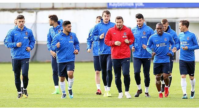 Trabzonspor&#39;da Castillo takımla çalışmalara başladı