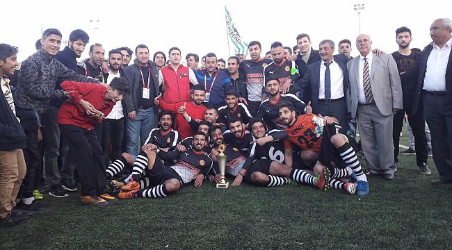 1.Amatör Küme Büyükler Liginde şampiyon Pütürge Belediyespor oldu