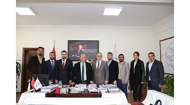 AY-SİAD'tan Başkan Özakcan'a ziyaret