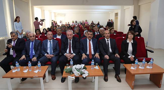 Başkan Gürkan, “4 büyük ozan için söylüyoruz’ adlı programa katıldı