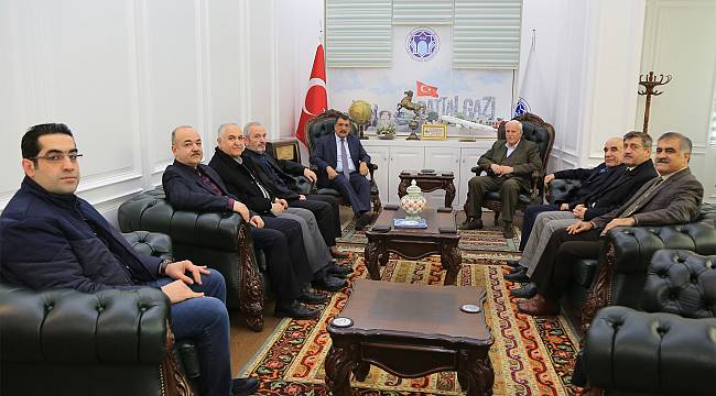  Battalgazi Belediye Başkanı Selahattin Gürkan: