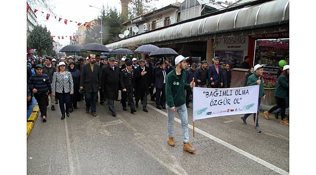 Isparta'da bağımlılıkla mücadele yürüyüşü