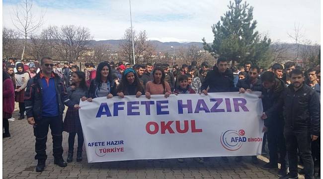 Okullarda deprem tatbikatı