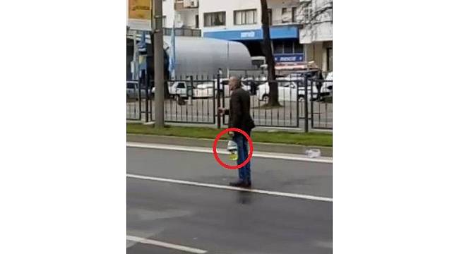 Ordu'da bir kişi yol ortasında kendini yakmak istedi