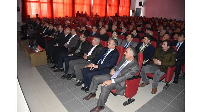 Reşadiye'de 'Çanakkale Ruhunu Anlamak' konferansı