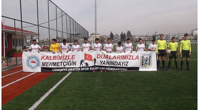 Zorkunspor&#39;dan Mehmetçiğe pankartlı destek