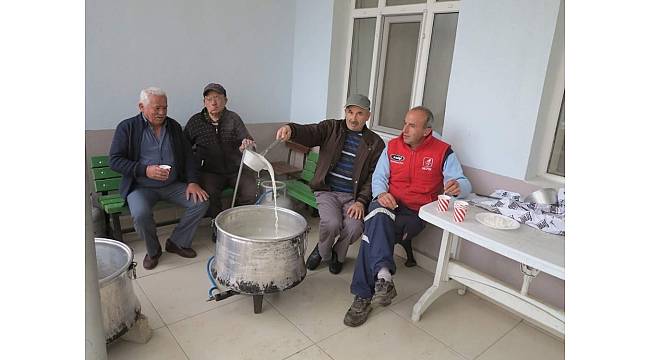 Biga'da geleneksel süt günü yapıldı
