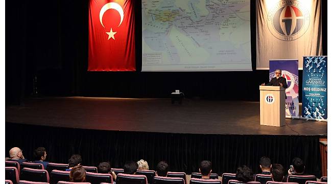 GAÜN&#39;DE &quot;Vezir Nizamülmülk ve Büyük Selçuklu Devleti&quot; konferansı