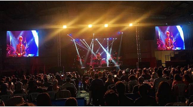 Hem küçükler, hem yetişkinler doyasıya eğlendi