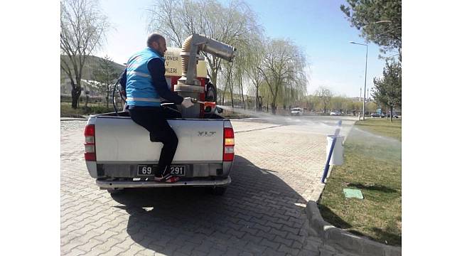 İlaçlama mesaisi devam ediyor