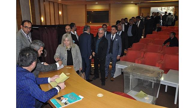 İnegöl Ticaret ve Sanayi Odası'nda yeni başkan Uğurdağ