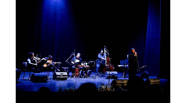 Sahnede &quot;Şifa Niyeti&quot;ne dediler