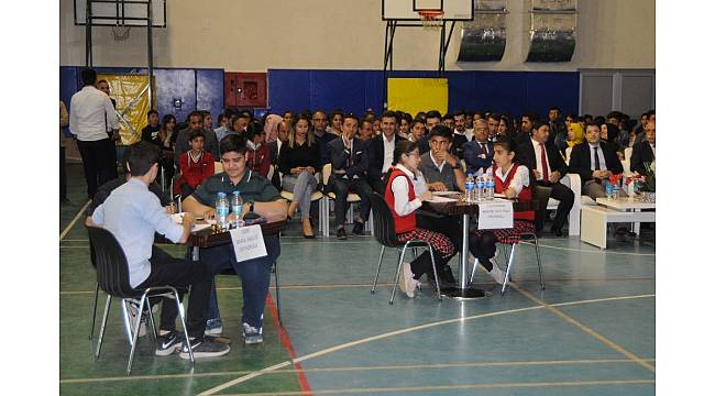 Şırnak&#39;ta bilgi yarışması il finali düzenlendi