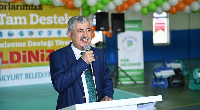 Yeşilyurt Belediyesi’nden amatör spor kulüplerine malzeme desteği