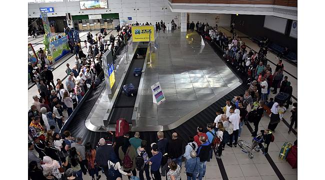 Antalya turizm rekoru kırdı
