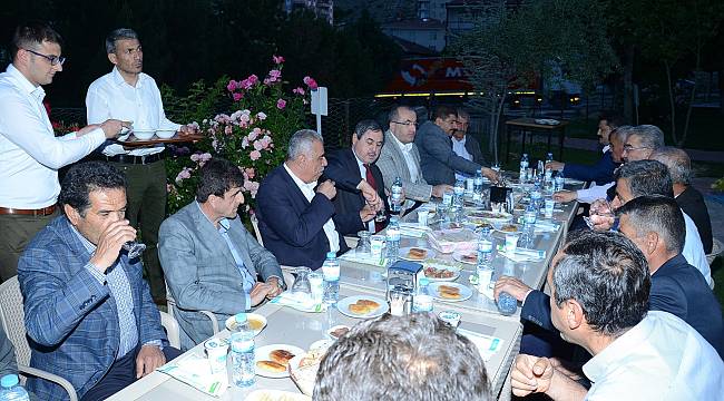 Başkan Eser iftar verdi