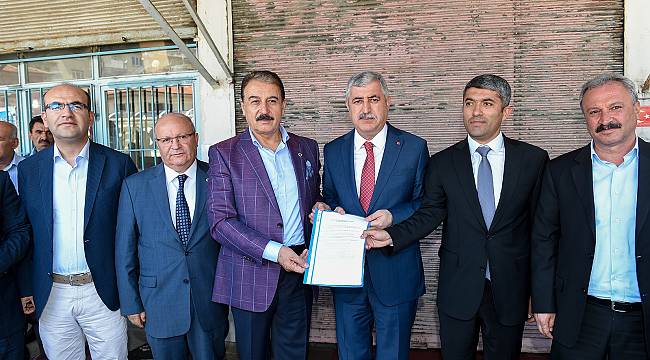 Başkan Polat minibüs esnafı ile bir araya geldi