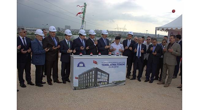 Bursa'da yeni yapılacak olan Nilüfer İlçe Emniyet Müdürlüğü binasının temeli atıldı