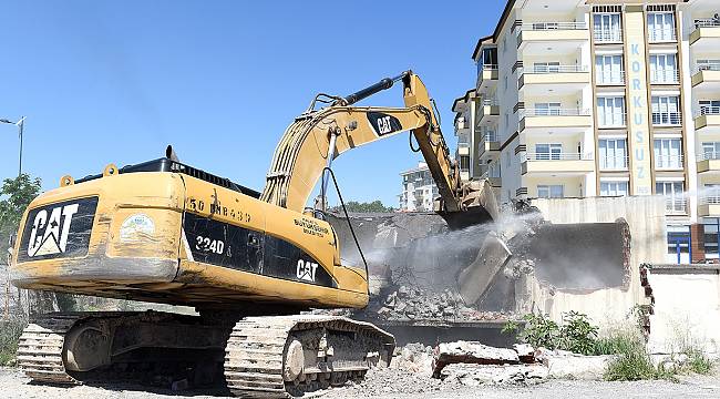 Büyükşehir Belediyesi çalışmalarını yoğunlaştırdı