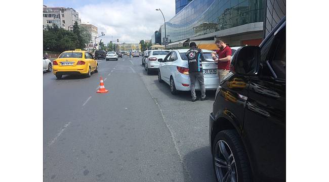 Etiler'de Sivil Trafik ekipleri UBER denetimi gerçekleştirdi