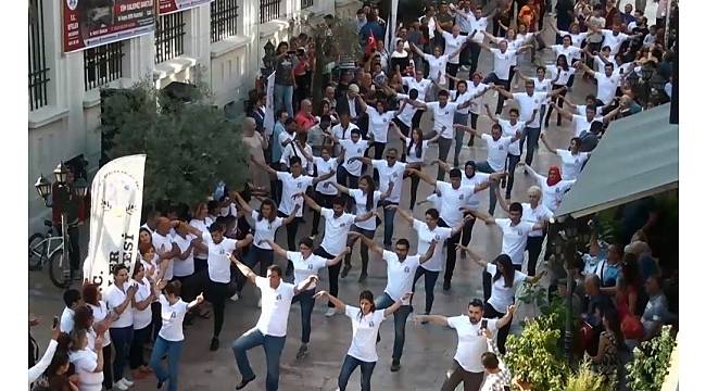 Gençlik Haftası'nda Efeler Belediyesi'nden anlamlı klip